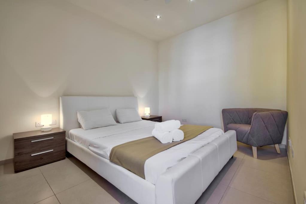 Vallettastay - Lucky Star Two Bedroom Apartment 303 Ngoại thất bức ảnh